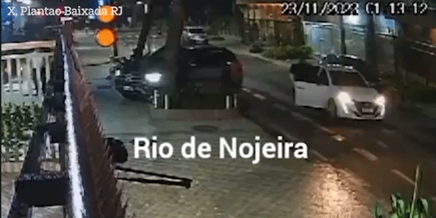 Yıldız futbolcu Fred'in aracı gasp edildi