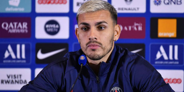 Yıldız futbolcu Galatasaray'a imza atıyor