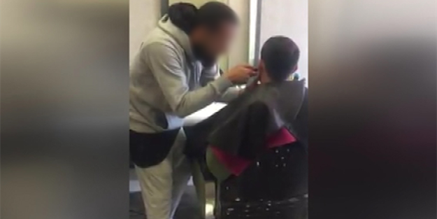 Yıldız futbolcu kuaför oldu!