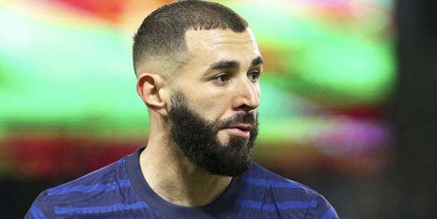 Yıldız futbolcuya hapis cezası!