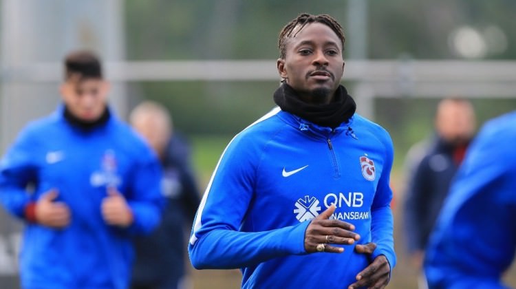 Yıldız oyuncu, tam bir aslan avcısı