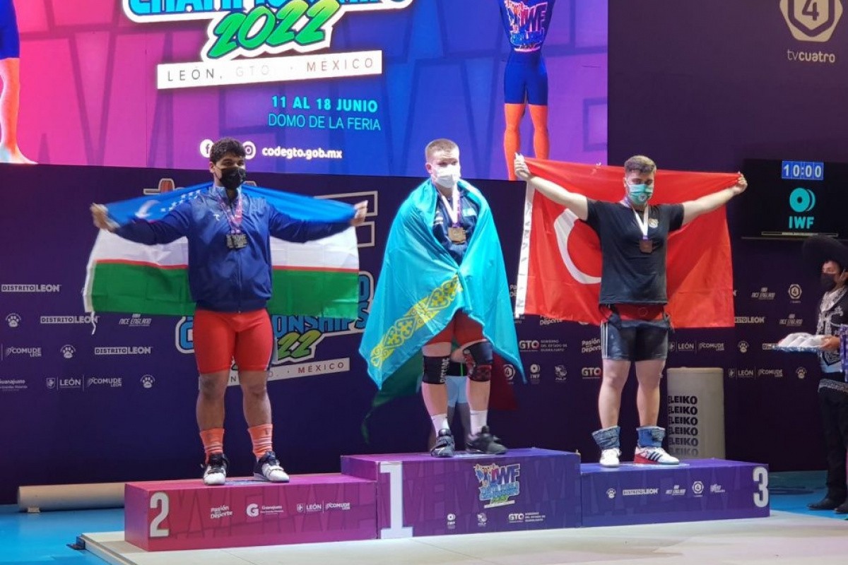 Yıldızlar Dünya Halter Şampiyonası'nda Sami Baki'den 2 bronz madalya