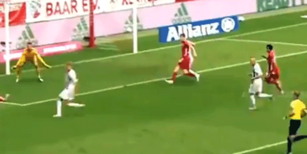 Yılın Futbolcusu Ödülü Lewandowski'ye gidince Cristiano Ronaldo olay oldu