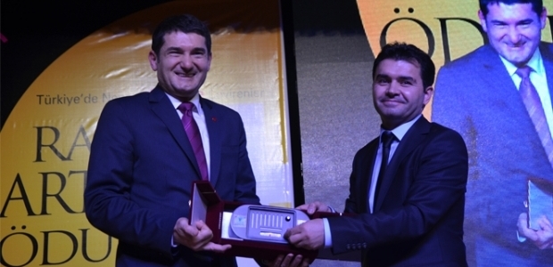 Çağrı Erhan yılın rektörü oldu