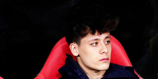 Yılın transferi için sürpriz hamle başlıyor... Jesus dizlerini dövecek!