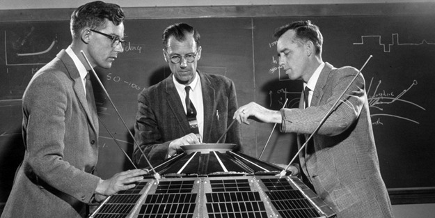 Yıllar önce kaybolan uydudan sinyal gelmeye başladı!