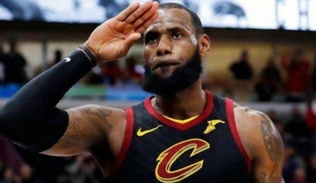 Yıllara meydan okuyan adam; James!