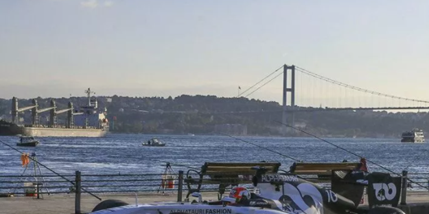Yıllardır olmamıştı... İstanbul'da dikkat çeken görüntü! Vatandaşlar hemen telefonlarına sarıldı