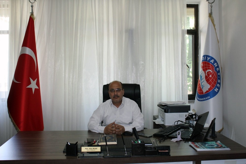 Yılmaz, “Ayasofya’nın ibadete açılması vefa borcudur” 