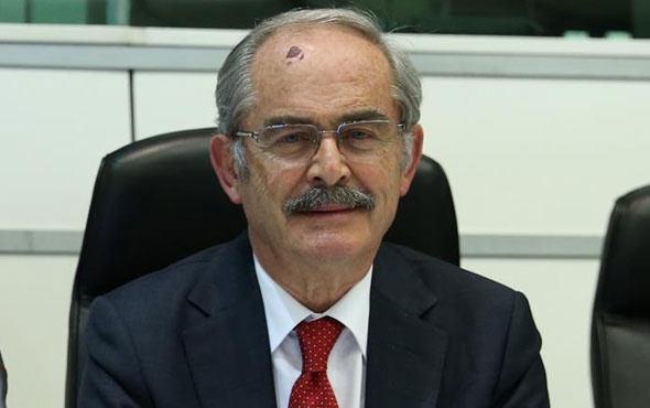 Yılmaz Büyükerşen'den kurultay yorumu! Saçma zamansız...