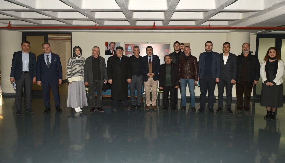 Yılmaz: “Hizmet bayrağını yukarıda tutacağız” 