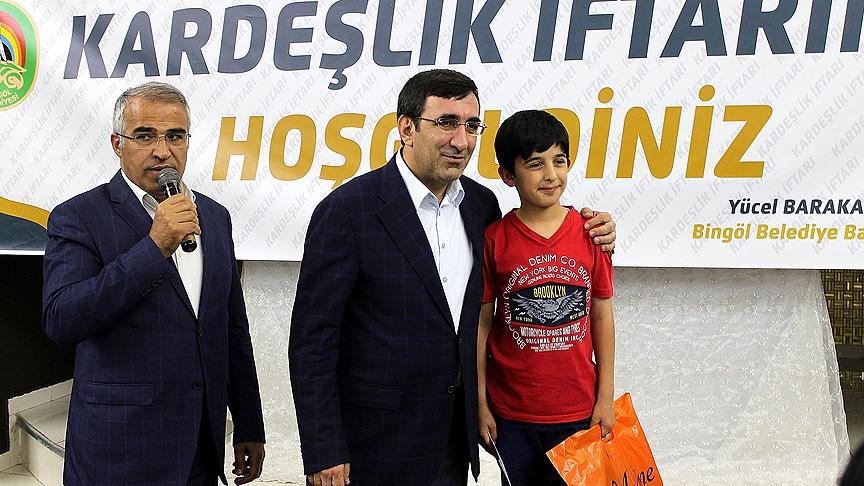 Yılmaz 'Kardeşlik İftarı'nda yetimlerle buluştu
