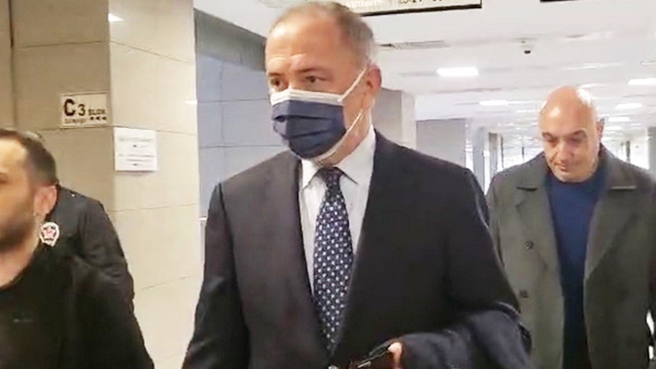 Yılmaz Özdil, Fatih Altaylı'nın sözleri için hakaret yok, iftira dedi!