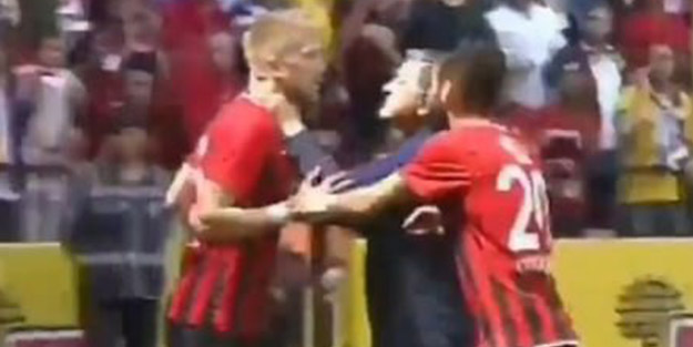 Yılmaz Vural yine yaptı yapacağını!