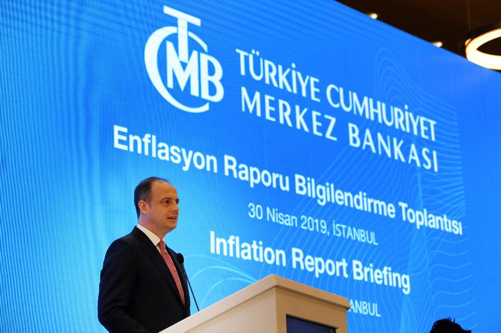 Yılsonu enflasyon tahmini değişmedi 