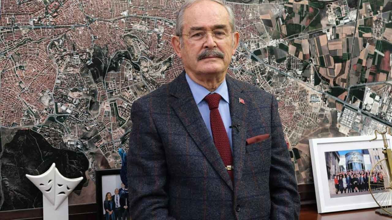 Yine bir kaos, yine bir dağılma! Özgür Özel parti kuracağını açıkladı, CHP'de bir istifa daha geldi