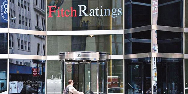 Yine Fitch’lik yaptılar