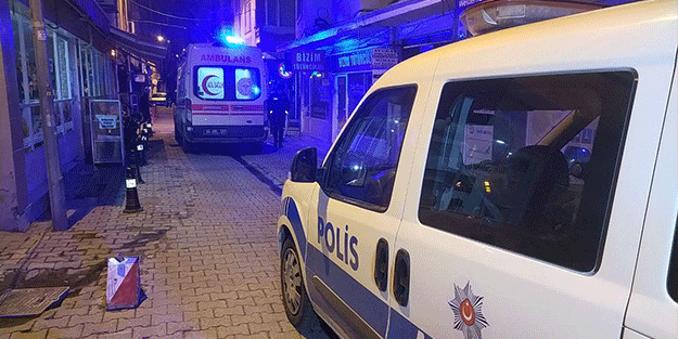Yine gayrimeşru ilişki can aldı! Kadın erkeği bıçakladı