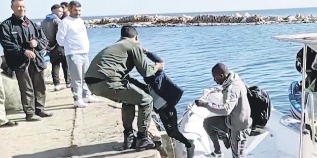 Yine göçmen teknesi felaketi: Çok sayıda ölü ve kayıp var!