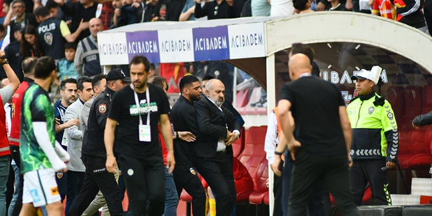 Yine Halil Umut Meler, yine sahaya giren bir Başkan! Görenler gözlerine inanamadı