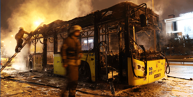 2 Milyar TL’lik ihale ile 'Her şey çok güzel oluyor'! İETT otobüsü değil sanki havai fişek