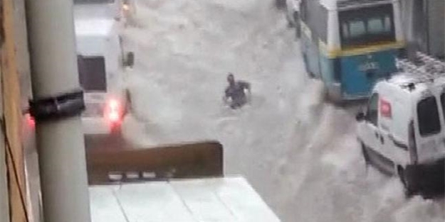 Yine İzmir yine sel: 1 ölü