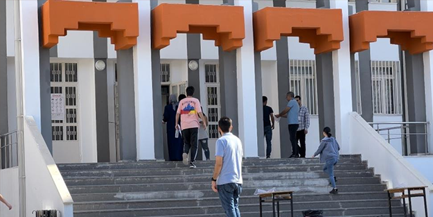 Yine KPSS günü yine benzer manzaralar