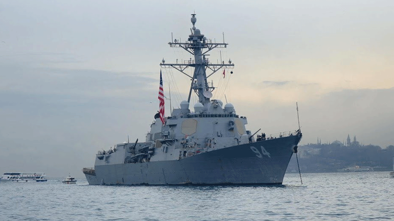 Yine o gemi yine deprem!: 6 Şubat depremlerinde de Boğaz’da görülmüştü