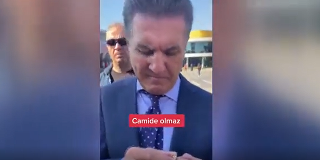 Yine yaptı yapacağını! Sarıgül'den cami girişinde görülmemiş şov