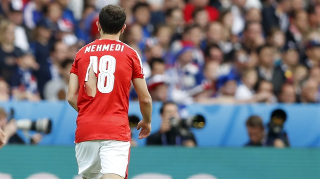 Yırtılan formalar Türk malı çıktı