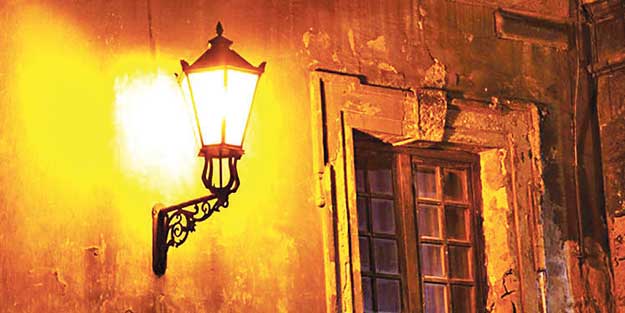 Yitik yanlış yerde aranırsa bulunmaz