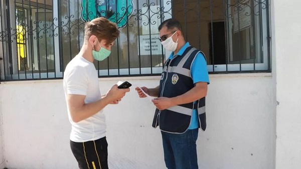 YKS sınavına girişler saat kaça kadar açık?