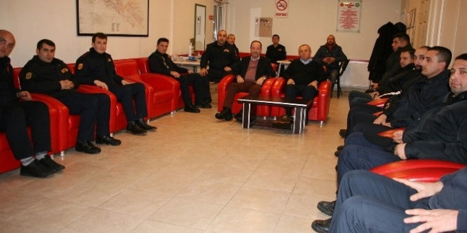 Yoğun kar yağışı tüm personeli göreve çağırttı