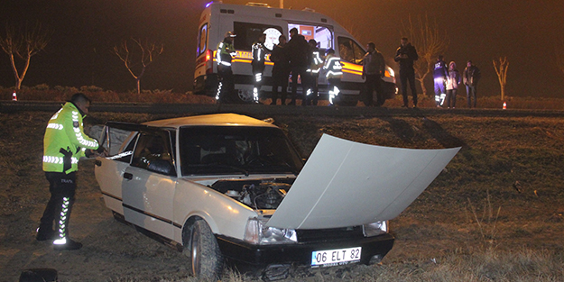 Yoğun sis kazayı beraberinde getirdi: 1 ölü, 2 yaralı