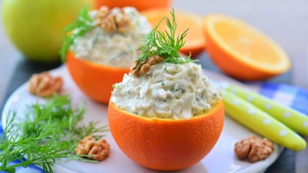 Yoğurtlu kereviz salatası nasıl yapılır?