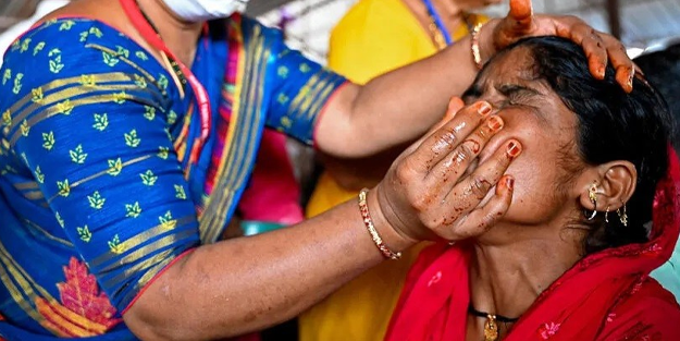 Yok artık dedirten tedavi yöntemi! Canlı balığı alıp...