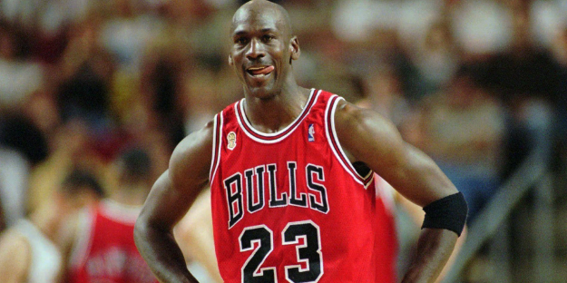 Yok böyle bir rakam! Tişörtün fiyatı şok etti...