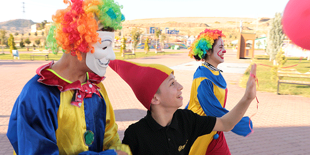 Yok böyle hizmet! Berber hava yolları iş başında