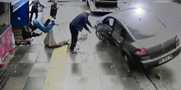 Yok böyle şanssızlık... Havada ters takla attı