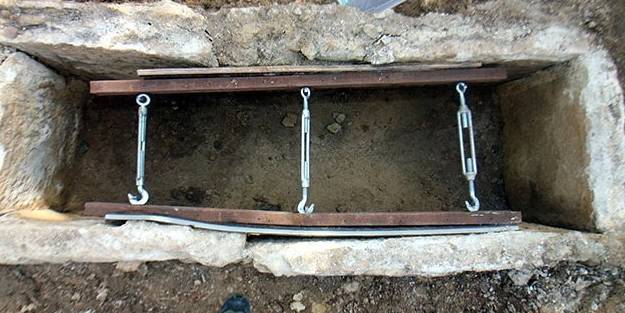 Yol çalışması yapan işçiler hazine buldu!