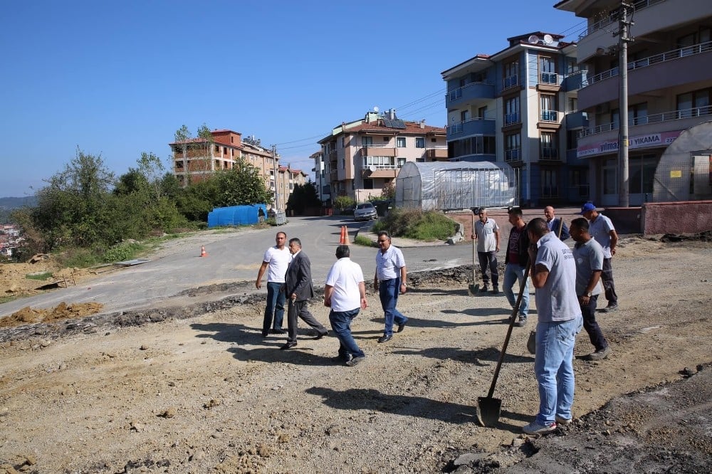 Yol ekipleri 838. sokak’ta 