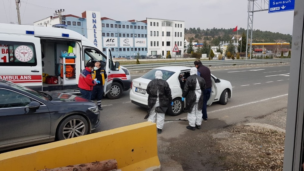 Yol kontrolünde korona virüs şüphesi taşıyan bir kişi karantinaya alındı 