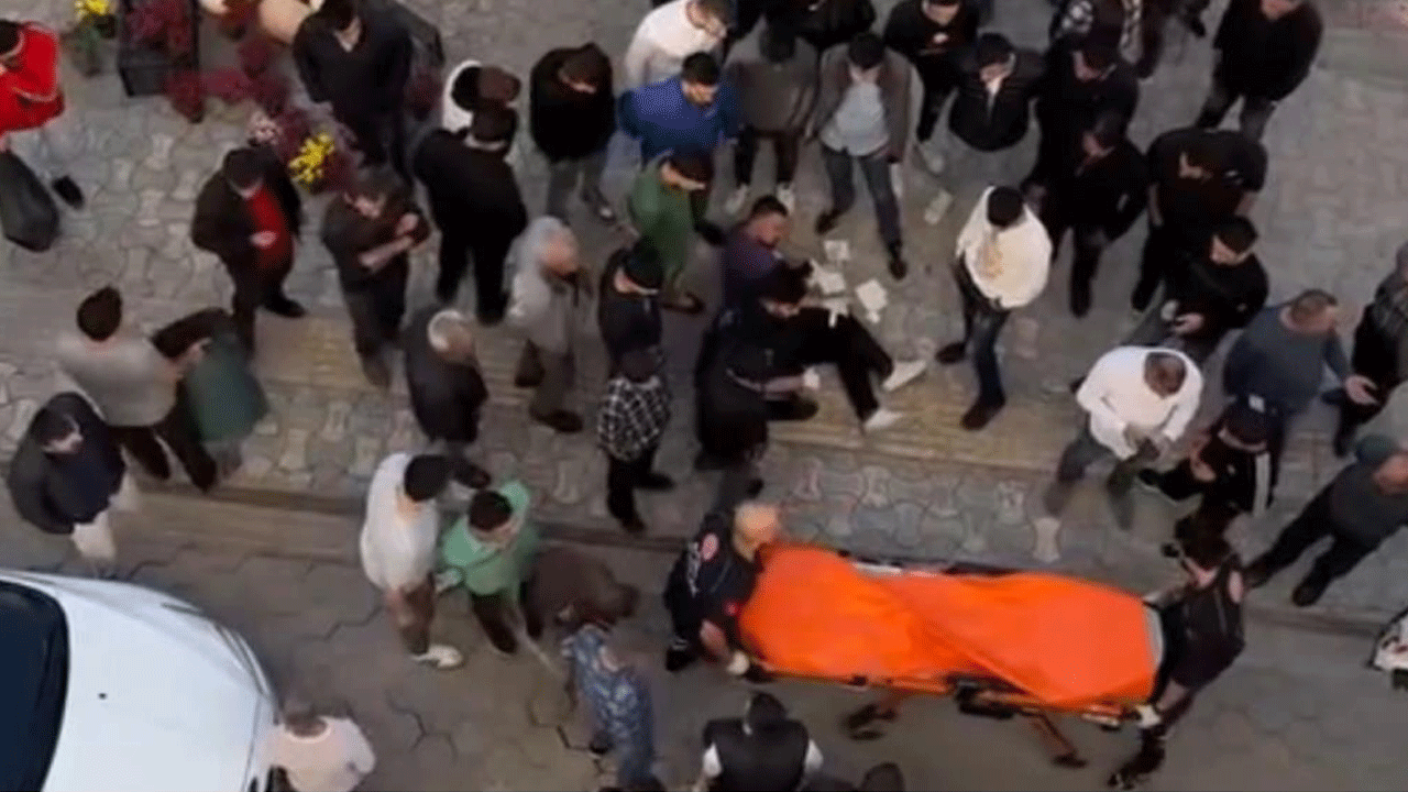 Yol verme kavgasında kan aktı