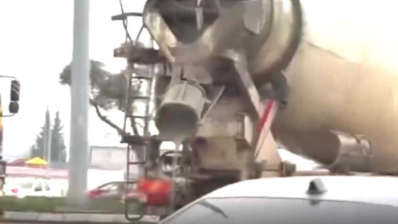 Yola beton dökerek ilerledi, cezayı yedi!