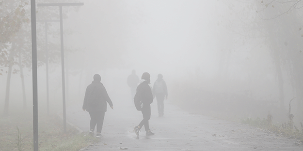 Yola çıkacaklar dikkat! Sis etkili olmaya başladı