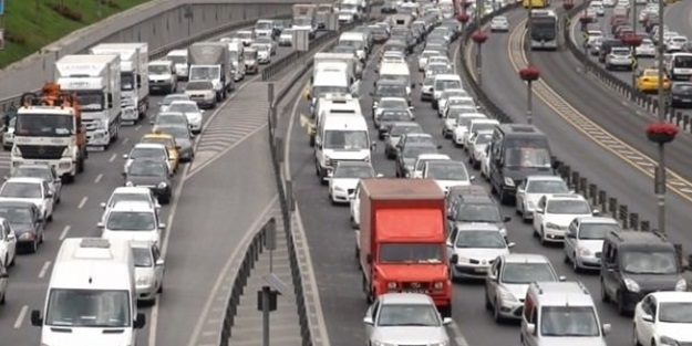 Yola çıkacaklar dikkat: Tem kilitlendi