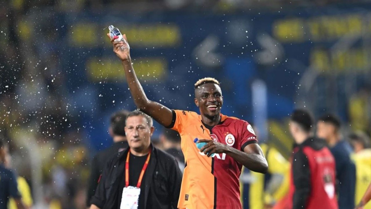 Yola devam mı tamam mı? Galatasaray yıldız futbolcu için kararını verdi!