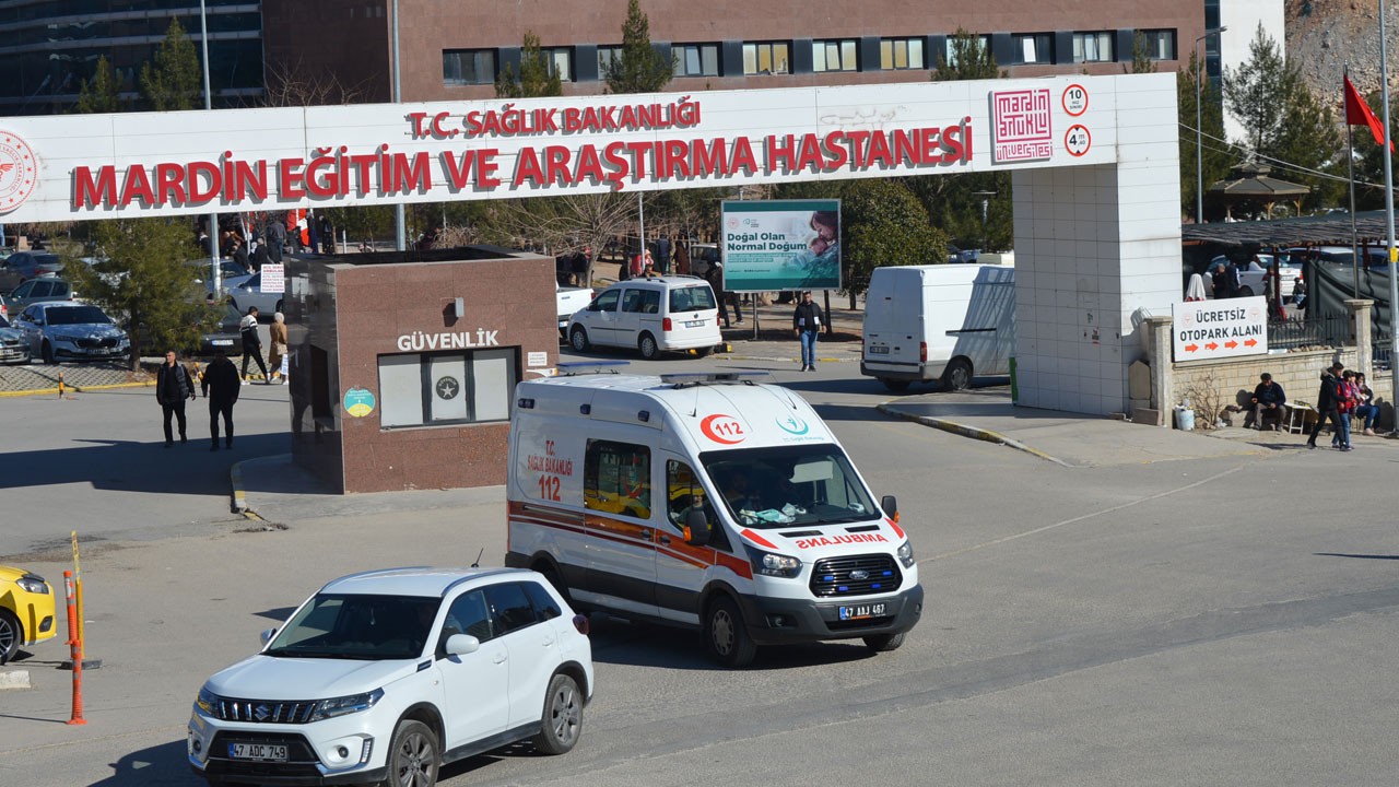 Yola sarkan kabloya temas etti! Akıma kapılan çocuk yaralandı