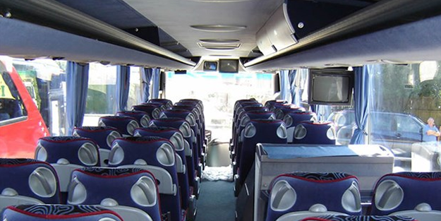 Yolcu otobüsünde iğrenç taciz: Kendimi öne itip, ön koltuğa yaslandım