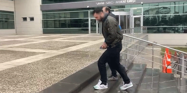 Yolcu otobüsünde rezillik! Utanmaz başını böyle eğdi